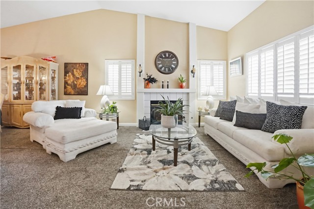 Detail Gallery Image 3 of 64 For 15342 Kearny, Adelanto,  CA 92301 - 5 Beds | 3 Baths