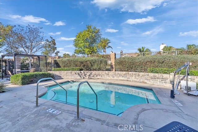Detail Gallery Image 28 of 33 For 1038 Savi Dr #101,  Corona,  CA 92878 - 3 Beds | 2/2 Baths