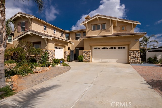 Photo of 16904 Ridge Cliff Drive, Riverside, CA 92503