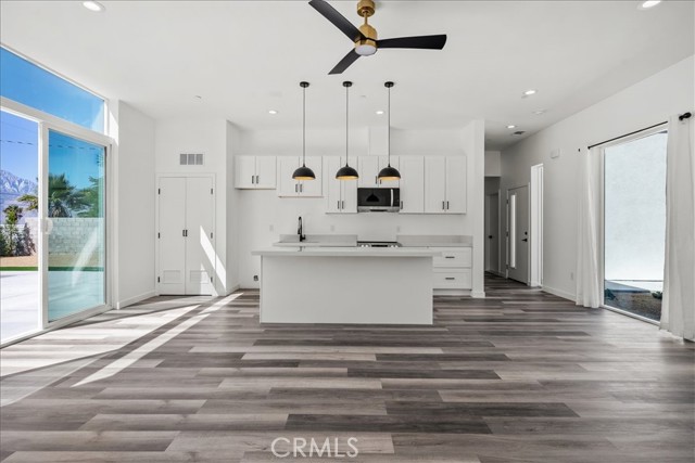 Detail Gallery Image 4 of 27 For 66423 San Marcus Rd, Desert Hot Springs,  CA 92240 - 2 Beds | 2 Baths