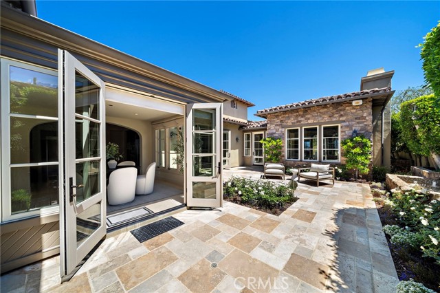 39 Sarteano Dr., Newport Coast CA: https://media.crmls.org/medias/f63d2525-0700-4b73-9b89-9ee4050494df.jpg