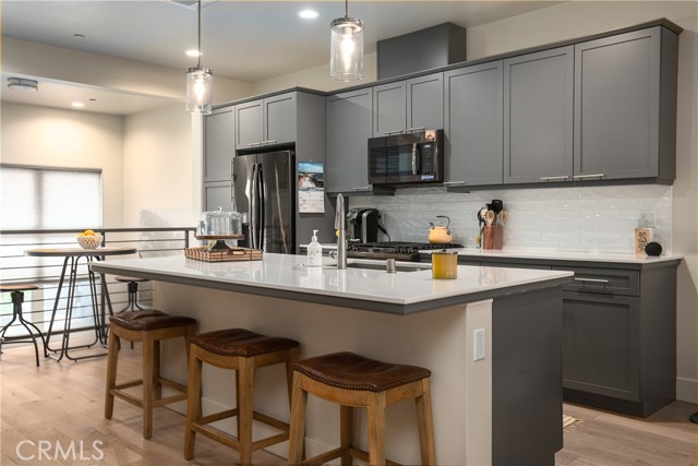 2478 Victoria Avenue #103, San Luis Obispo, CA, 93401 2478 Victoria Avenue #103, San Luis Obispo, CA, 93401