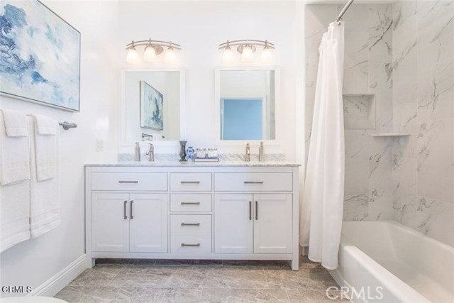 6938 Laurel Canyon Boulevard, North Hollywood CA: https://media.crmls.org/medias/f63e5d2b-60c5-4222-8dd4-1dffb97c84e6.jpg