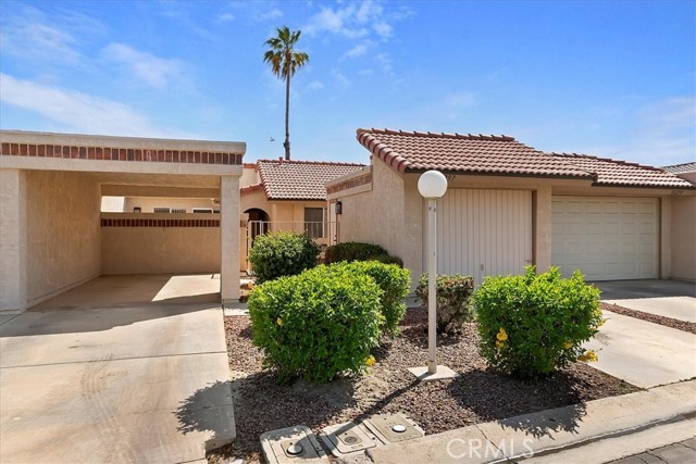 82297 Cochran Drive, Indio CA: https://media.crmls.org/medias/f63e7c65-c138-4eb8-ac2c-c6607f9c1361.jpg