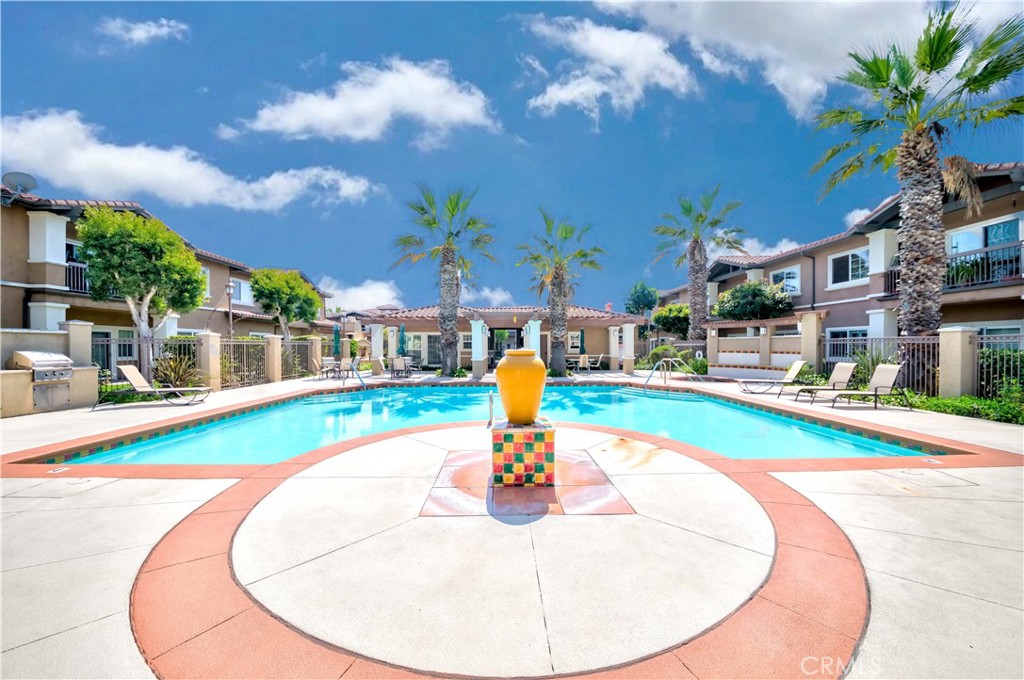 17760 Independence Lane
