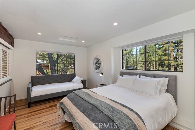 Detail Gallery Image 34 of 49 For 41896 Switzerland #1,  Big Bear Lake,  CA 92315 - 2 Beds | 2/1 Baths