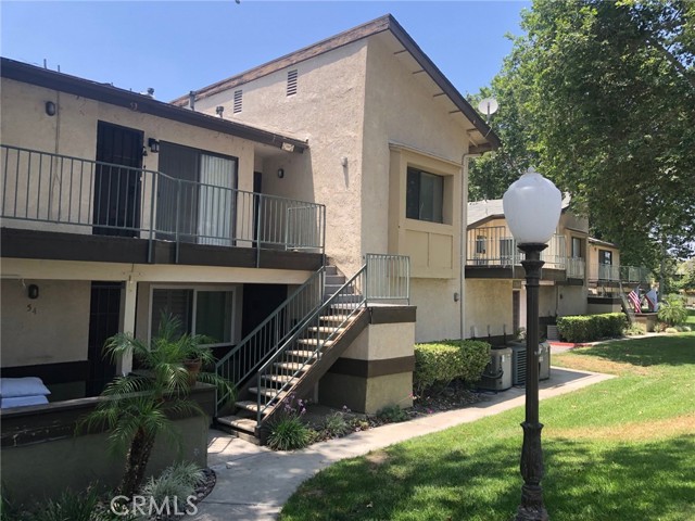 1169 E Cornell Avenue, Redlands CA: https://media.crmls.org/medias/f6430023-b402-49ee-b9ae-abe256ee5b48.jpg