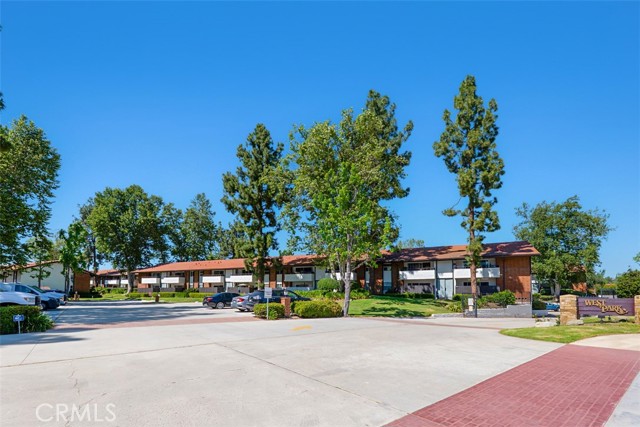31515 Lindero Canyon Road, 5 photo 3
