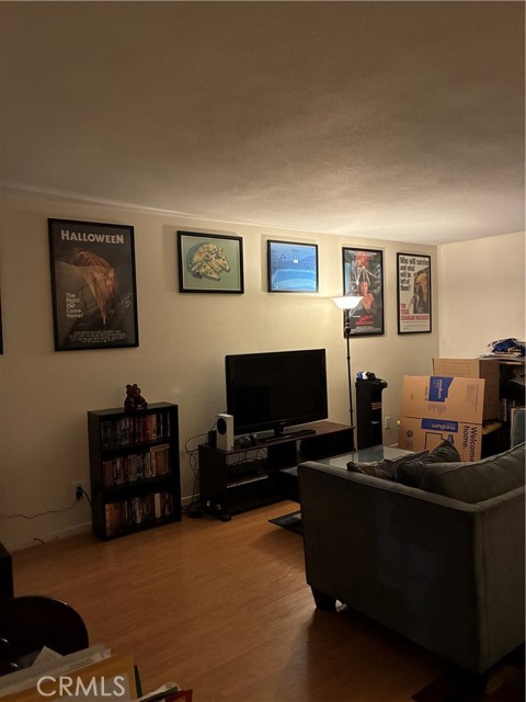 Detail Gallery Image 4 of 19 For 12836 12 #59,  Chino,  CA 91710 - 2 Beds | 1/1 Baths