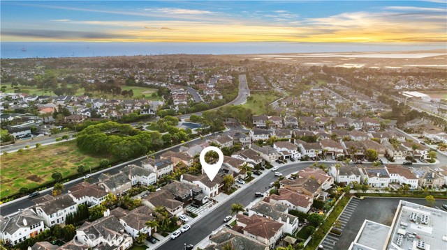 19139 Chandon Lane, Huntington Beach CA: https://media.crmls.org/medias/f6446b3e-5338-401e-8d61-6208611663f7.jpg