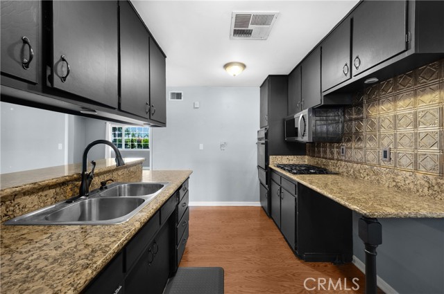 5939 Etiwanda Ave, Rancho Cucamonga CA: https://media.crmls.org/medias/f644fd8f-3b56-475a-a13d-7f1952f3b48c.jpg