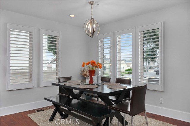 2025 Prospect Avenue, Hermosa Beach CA: https://media.crmls.org/medias/f64595c9-15e1-43bb-8442-6160b0ec22d4.jpg