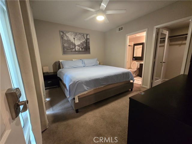 1865 Orizaba Avenue, Signal Hill CA: https://media.crmls.org/medias/f645e235-b966-4b92-9651-9a9f6f163798.jpg