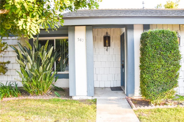 542 E La Veta Ave, Orange, CA 92866