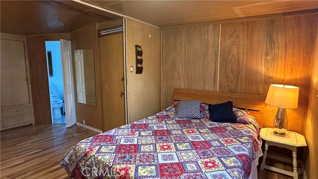 Detail Gallery Image 15 of 20 For 10711 Sherman Grove #36,  Sunland,  CA 91040 - 2 Beds | 1/1 Baths