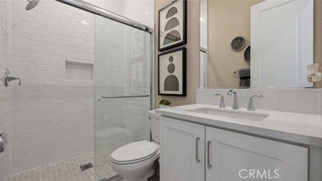 Detail Gallery Image 18 of 25 For 24520 via El Balneario, Valencia,  CA 91354 - 2 Beds | 2 Baths