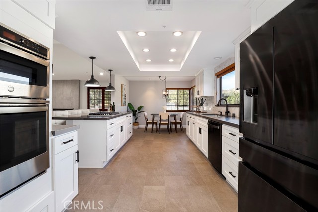 Detail Gallery Image 24 of 60 For 21565 Cleardale St, Newhall,  CA 91321 - 3 Beds | 2/1 Baths