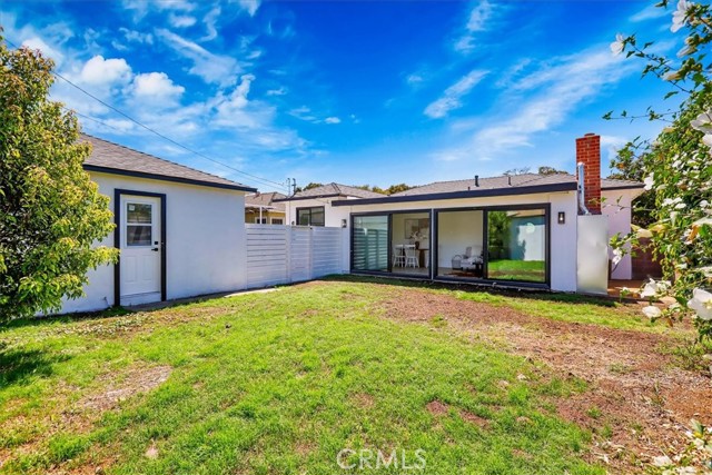Detail Gallery Image 30 of 31 For 5232 Adenmoor Ave, Lakewood,  CA 90713 - 4 Beds | 2/1 Baths
