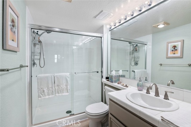 1410 Brett Place, San Pedro CA: https://media.crmls.org/medias/f64757f5-d6e7-4335-aee7-aff5ff16b7b4.jpg