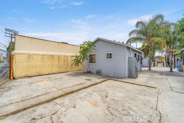 Detail Gallery Image 7 of 19 For 9309 S Broadway, Los Angeles,  CA 90003 - – Beds | – Baths