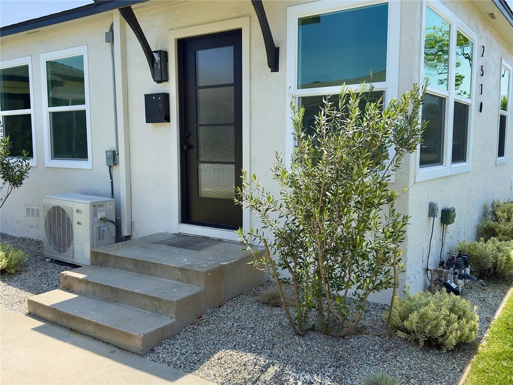 2510 Termino Avenue #A