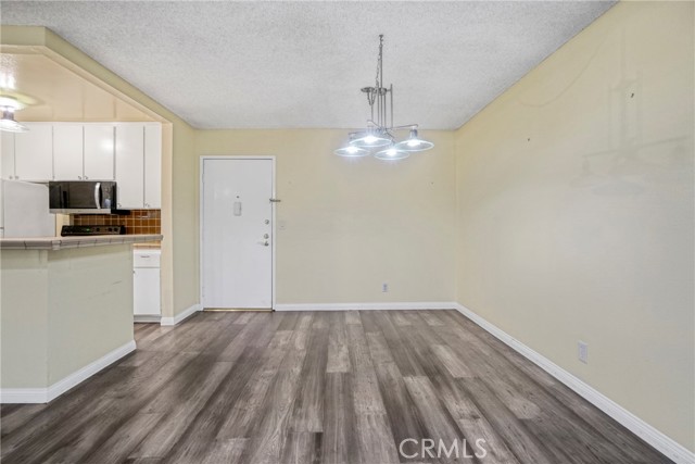 Detail Gallery Image 9 of 46 For 8650 Gulana #C1056,  Playa Del Rey,  CA 90293 - 2 Beds | 2 Baths