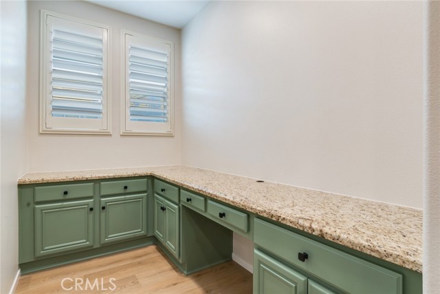 13563 Mashona Avenue, Chino CA: https://media.crmls.org/medias/f6489f7d-b77b-4b11-96c7-237e0b93b5f9.jpg