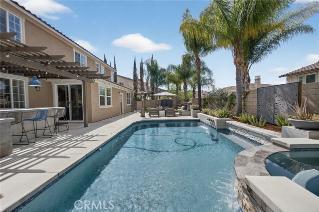 Detail Gallery Image 4 of 75 For 46093 Hunter Trail, Temecula,  CA 92592 - 5 Beds | 4/1 Baths