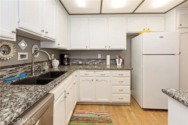 3320 Via Carrizo, Laguna Woods CA: https://media.crmls.org/medias/f64a192c-bd17-48cc-9f0c-38e0ce963ab5.jpg