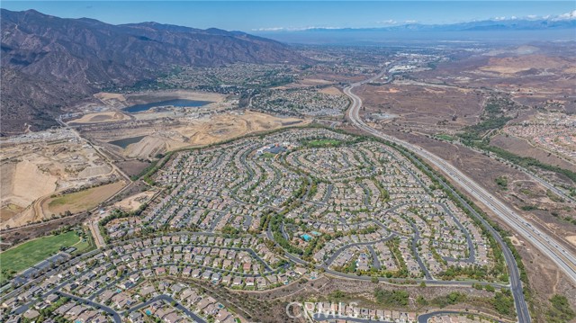Detail Gallery Image 37 of 39 For 25418 Singleleaf St, Corona,  CA 92883 - 5 Beds | 3/1 Baths