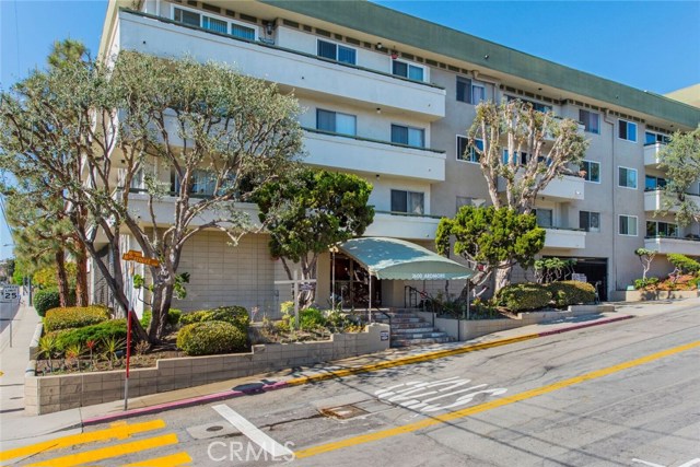 1600 Ardmore Avenue, Hermosa Beach, California 90254, 1 Bedroom Bedrooms, ,Residential,Sold,Ardmore,SB17012013