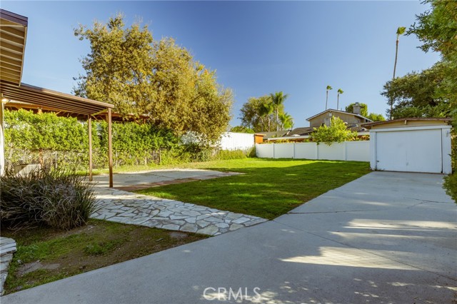 Detail Gallery Image 15 of 17 For 10326 Vassar Ave, Chatsworth,  CA 91311 - 2 Beds | 1 Baths