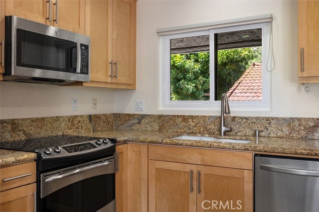 3330 Bahia Blanca E.,, Laguna Woods CA: https://media.crmls.org/medias/f64b01e1-e824-47c9-9376-5e1e5d18cfa0.jpg