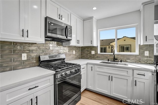 Detail Gallery Image 8 of 15 For 2128 W 238th St a,  Torrance,  CA 90501 - 2 Beds | 2 Baths