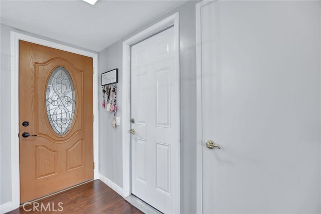 Detail Gallery Image 6 of 54 For 13928 Burning Tree, Victorville,  CA 92395 - 4 Beds | 2 Baths