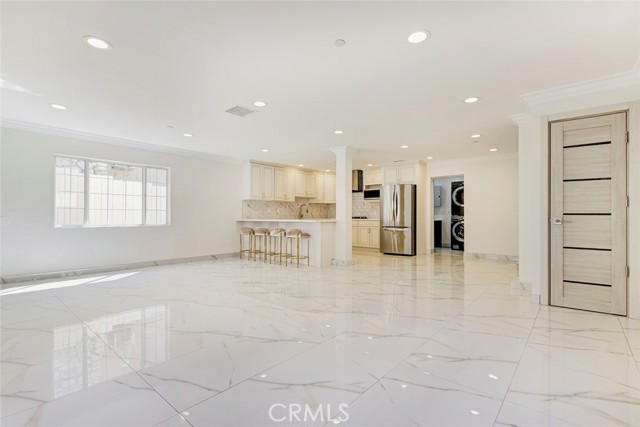 Detail Gallery Image 7 of 27 For 7044 1 Greeley, Tujunga,  CA 91042 - 3 Beds | 2 Baths