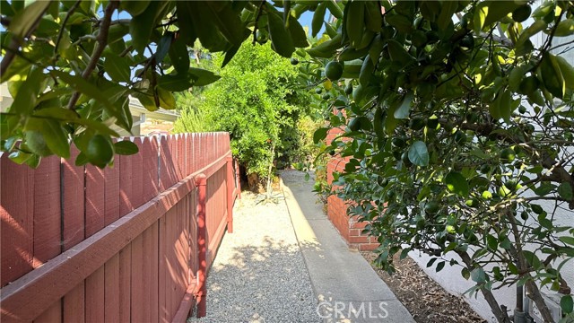 969 Adelante Avenue, Los Angeles CA: https://media.crmls.org/medias/f64b8466-3df7-4f4b-8278-dca6ef1010ee.jpg