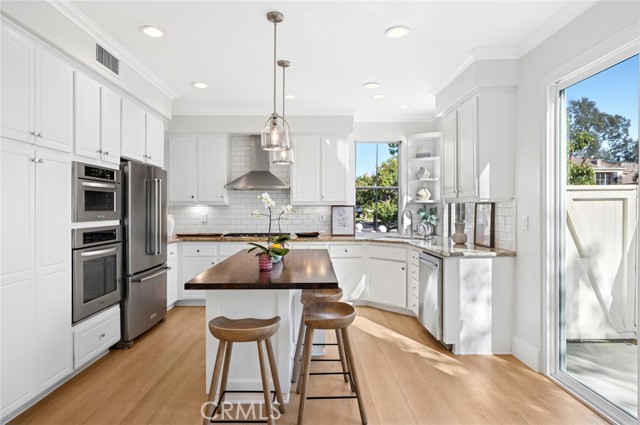 Detail Gallery Image 12 of 42 For 20 Fecamp, Newport Coast,  CA 92657 - 3 Beds | 2/1 Baths