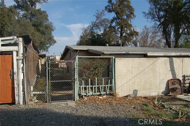 Detail Gallery Image 23 of 25 For 8433 Citrus Ave, Fontana,  CA 92335 - 4 Beds | 2 Baths