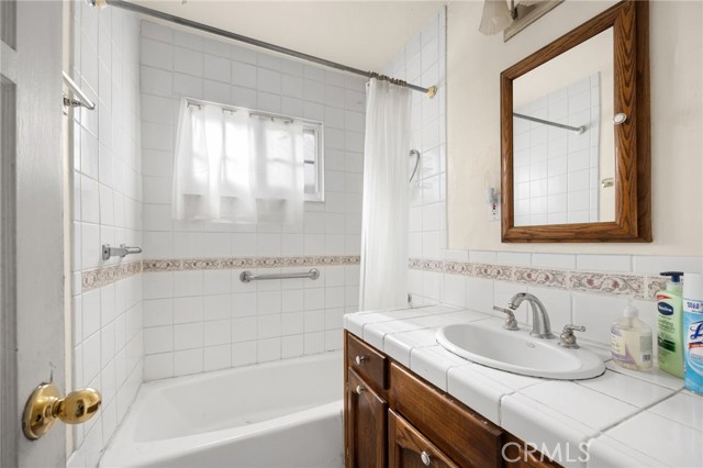 Detail Gallery Image 24 of 36 For 1620 Grand View Dr, Alhambra,  CA 91803 - 3 Beds | 1 Baths