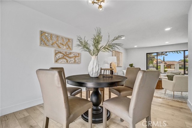 Detail Gallery Image 12 of 52 For 5231 Los Encantos Circle, La Palma,  CA 90623 - 5 Beds | 3 Baths