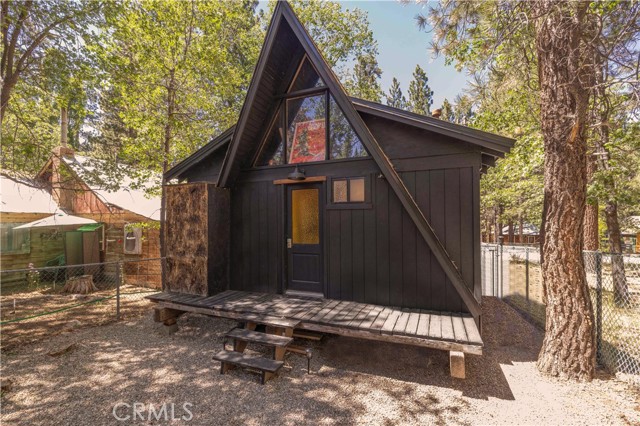 42645 La Cerena Avenue, Big Bear Lake, CA 92315