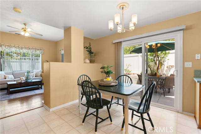 8 Chatri Circle, Lake Forest CA: https://media.crmls.org/medias/f64cb002-5117-406b-9a4a-74668f3849ce.jpg