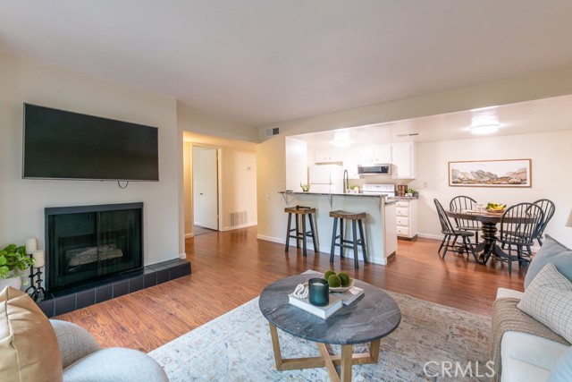 Detail Gallery Image 3 of 24 For 555 Vallombrosa #39,  Chico,  CA 95926 - 1 Beds | 1 Baths