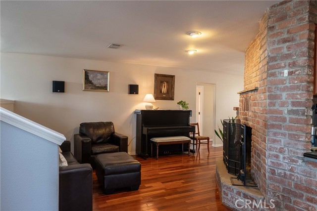 1950 Newport Avenue, Grover Beach CA: https://media.crmls.org/medias/f64d45f3-f48f-4bb1-879d-1f4aa6d0a875.jpg