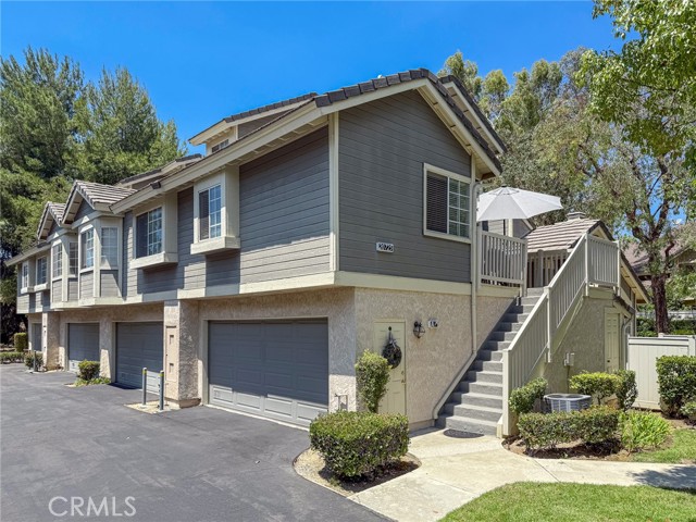 20725 E Crest Ln, Walnut CA: https://media.crmls.org/medias/f64d86a7-3091-40ef-9c53-bfea28ad8e66.jpg