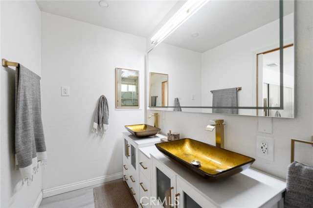 Detail Gallery Image 30 of 60 For 8263 3rd, Hesperia,  CA 92345 - 6 Beds | 3 Baths