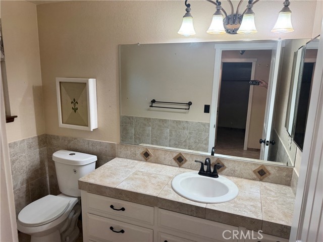 Detail Gallery Image 7 of 24 For 14705 Mandan Rd, Apple Valley,  CA 92307 - 3 Beds | 2/1 Baths