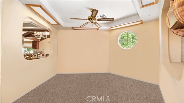 4176 Goss Rd, Phelan CA: https://media.crmls.org/medias/f64e7a5a-8654-42d6-a72f-82a4997fb848.jpg