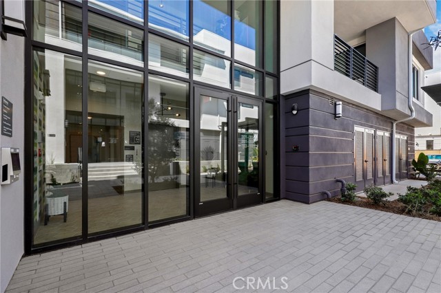Detail Gallery Image 3 of 38 For 16175 Dawn Way #202,  Tustin,  CA 92782 - 2 Beds | 2 Baths